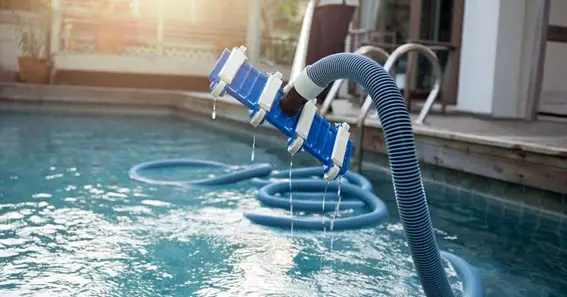 When to Call a Pro: 7 Key Signs Your Pool Equipment Needs Professional Repair in Knoxville